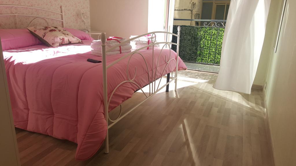 Vacanze Napoletane Наполи Екстериор снимка