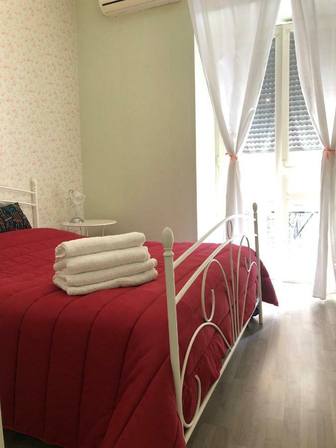 Vacanze Napoletane Наполи Екстериор снимка